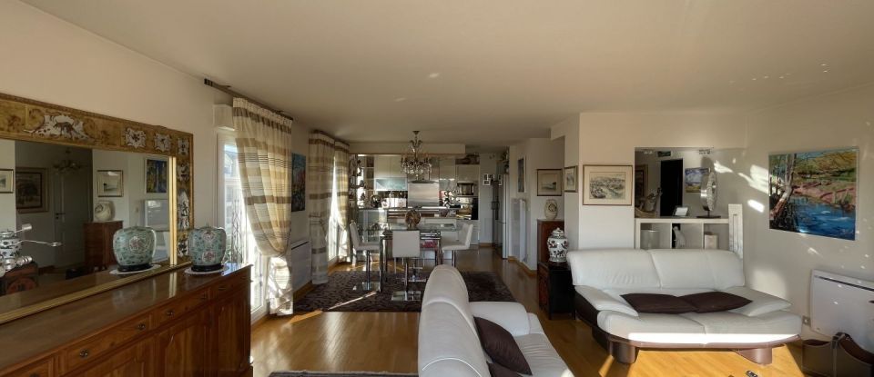 Appartement 5 pièces de 100 m² à Livry-Gargan (93190)