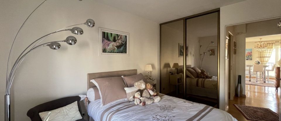 Apartment 5 rooms of 100 m² in Livry-Gargan (93190)