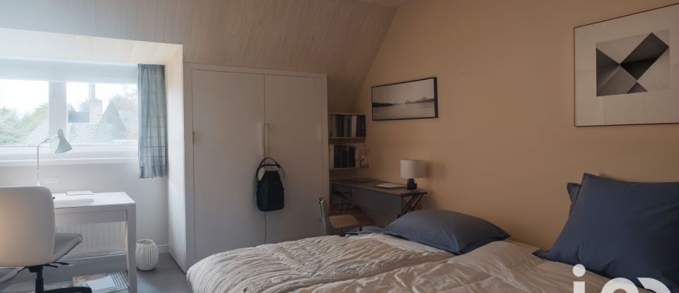 House 8 rooms of 200 m² in Marcq-en-Barœul (59700)