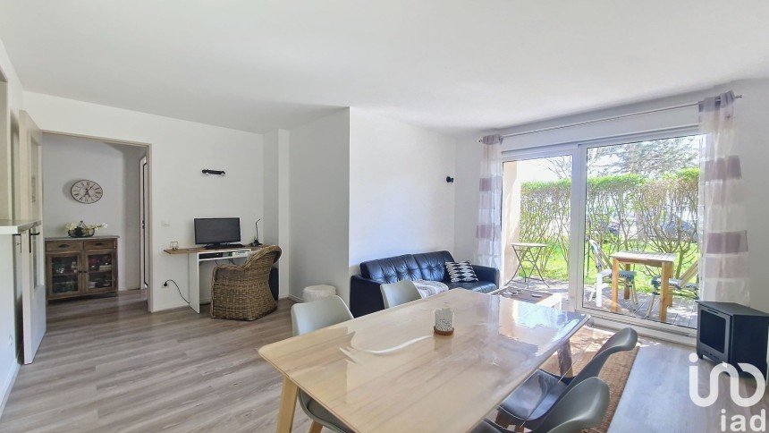 Appartement 3 pièces de 60 m² à L'Haÿ-les-Roses (94240)