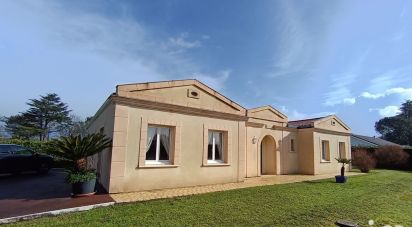 House 5 rooms of 150 m² in Coutras (33230)