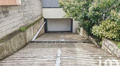 Parking/garage/box de 16 m² à Saint-Maur-des-Fossés (94100)