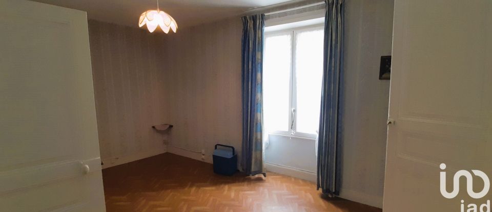 Town house 5 rooms of 85 m² in Déols (36130)