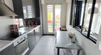 Apartment 3 rooms of 67 m² in Enghien-les-Bains (95880)