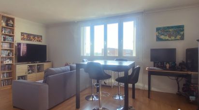 Appartement 2 pièces de 42 m² à Champigny-sur-Marne (94500)