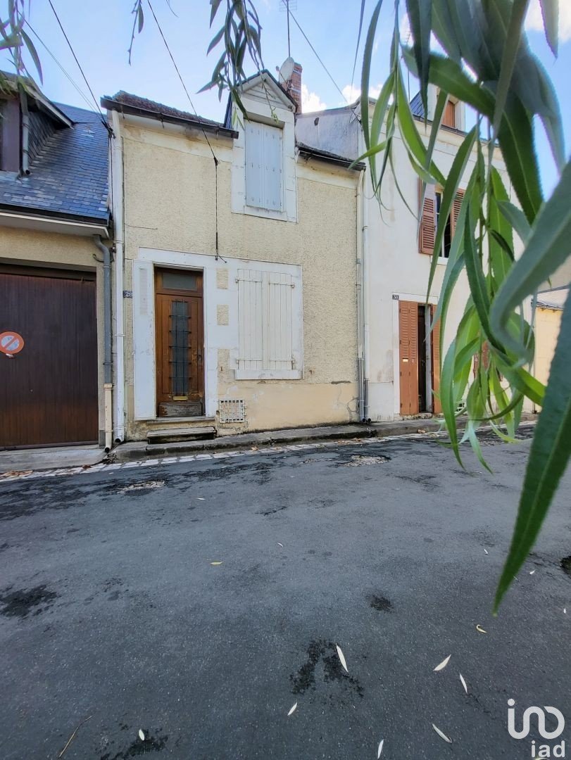 House 3 rooms of 101 m² in Saint-Gaultier (36800)