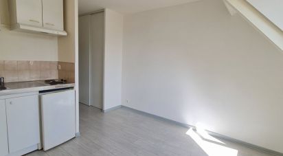 Apartment 1 room of 16 m² in Gretz-Armainvilliers (77220)
