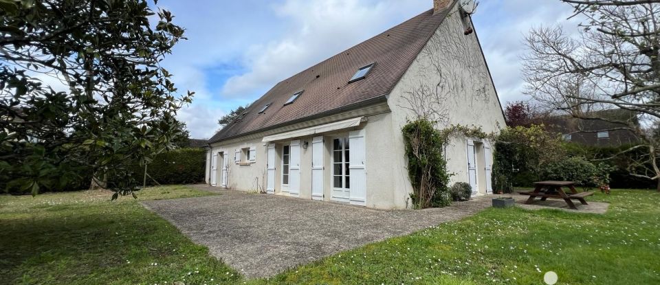 Traditional house 8 rooms of 209 m² in Bourron-Marlotte (77780)