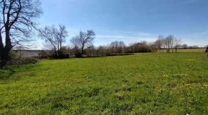 Land of 3,678 m² in Gesvres (53370)