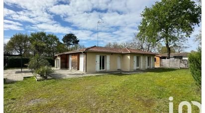 House 5 rooms of 118 m² in Gujan-Mestras (33470)