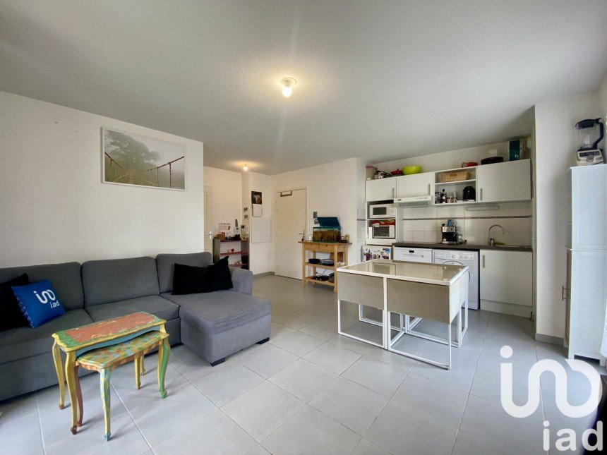 Apartment 3 rooms of 58 m² in La Salvetat-Saint-Gilles (31880)