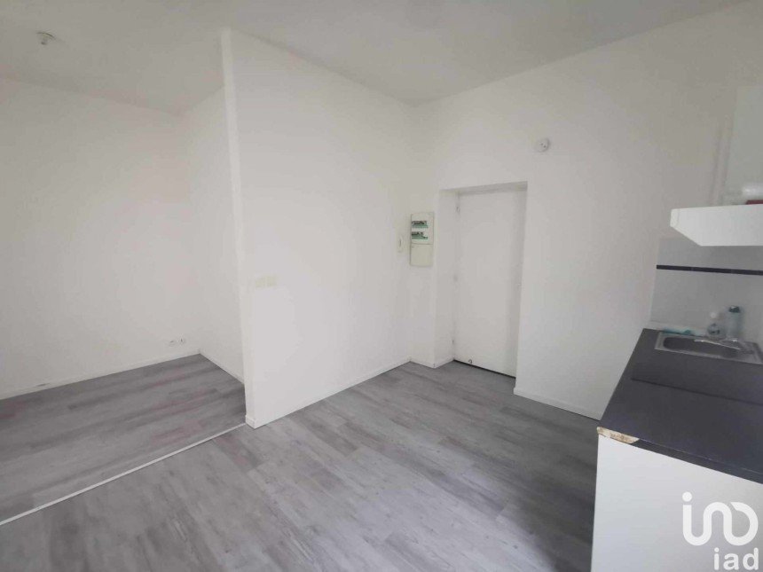 Apartment 1 room of 19 m² in Libourne (33500)