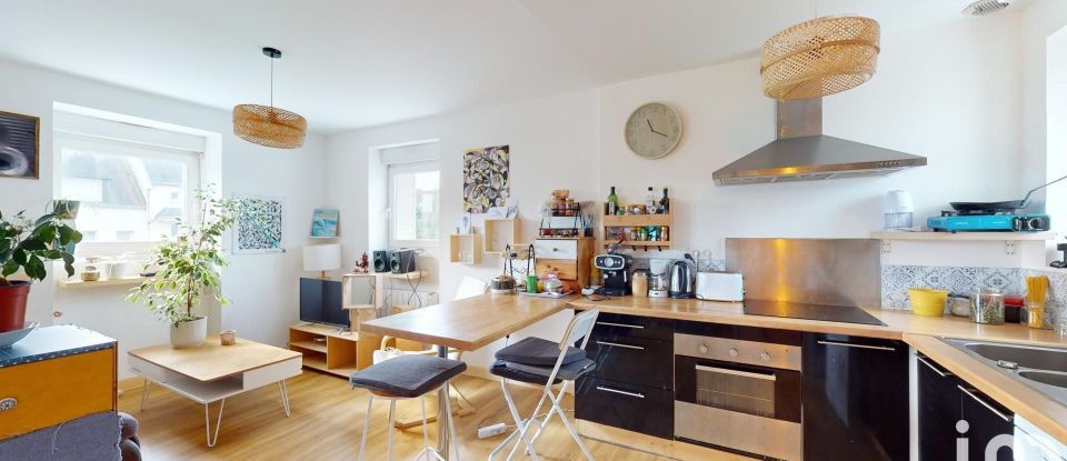 Appartement 4 pièces de 65 m² à Plonéour-Lanvern (29720)
