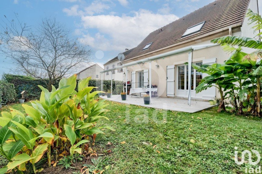 Maison 5 pièces de 143 m² à Crégy-lès-Meaux (77124)
