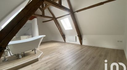 Triplex 3 rooms of 62 m² in Arras (62000)
