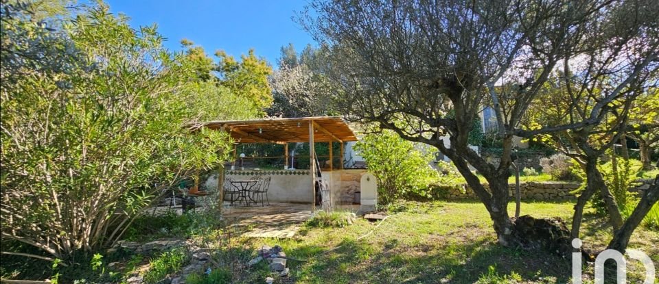 Traditional house 5 rooms of 129 m² in Carcès (83570)