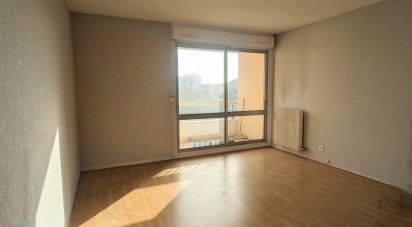 Appartement 3 pièces de 77 m² à Villeurbanne (69100)