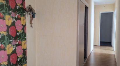 Apartment 3 rooms of 77 m² in Villeurbanne (69100)