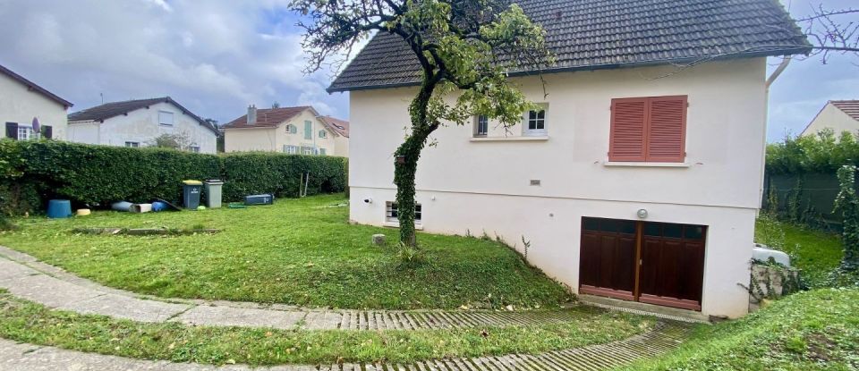 House 3 rooms of 150 m² in Moissy-Cramayel (77550)