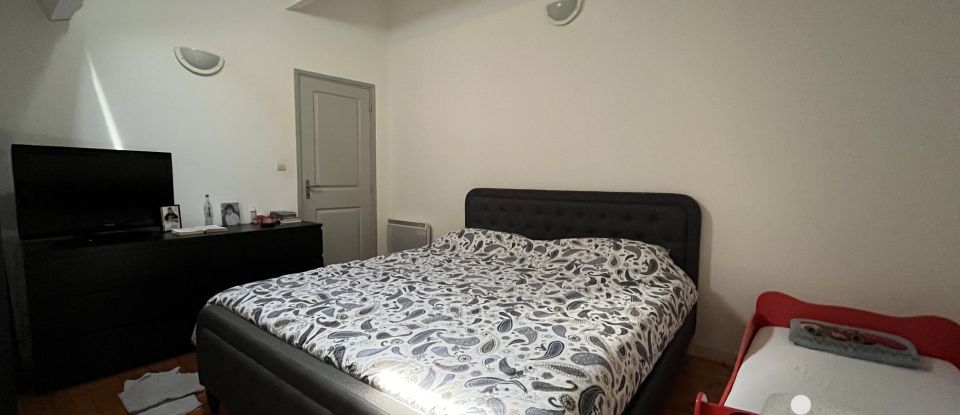 Apartment 3 rooms of 74 m² in Bagnols-sur-Cèze (30200)