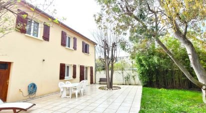 House 7 rooms of 133 m² in Poissy (78300)