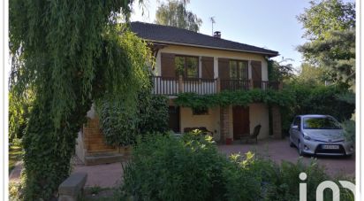 Traditional house 8 rooms of 141 m² in Médan (78670)