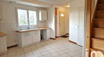 Triplex 5 rooms of 90 m² in Marnay (70150)