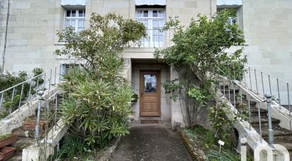 Maison de village 7 pièces de 156 m² à Le Puy-Notre-Dame (49260)