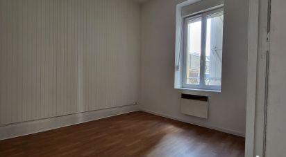 Apartment 3 rooms of 45 m² in Sedan (08200)