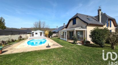 Traditional house 5 rooms of 170 m² in Angaïs (64510)