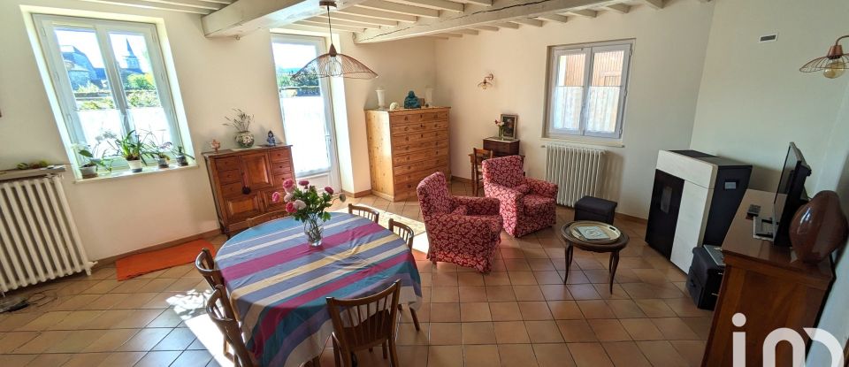 Village house 5 rooms of 170 m² in Angaïs (64510)