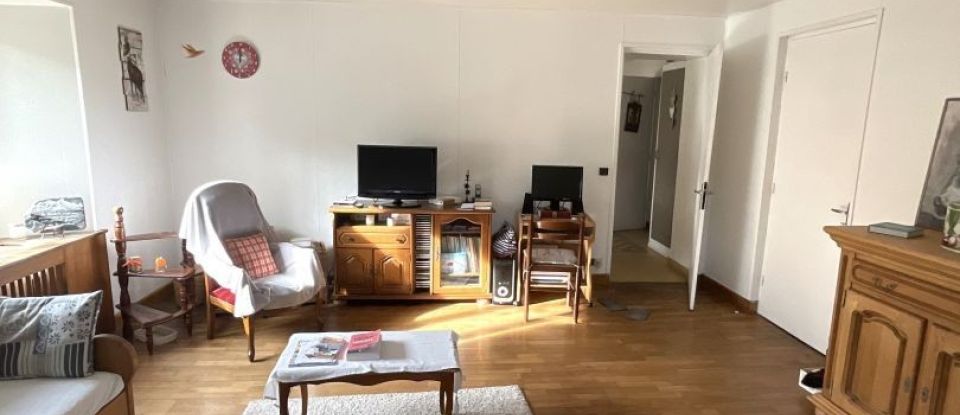 House 10 rooms of 290 m² in Magland (74300)