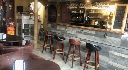 Bar of 60 m² in Alençon (61000)