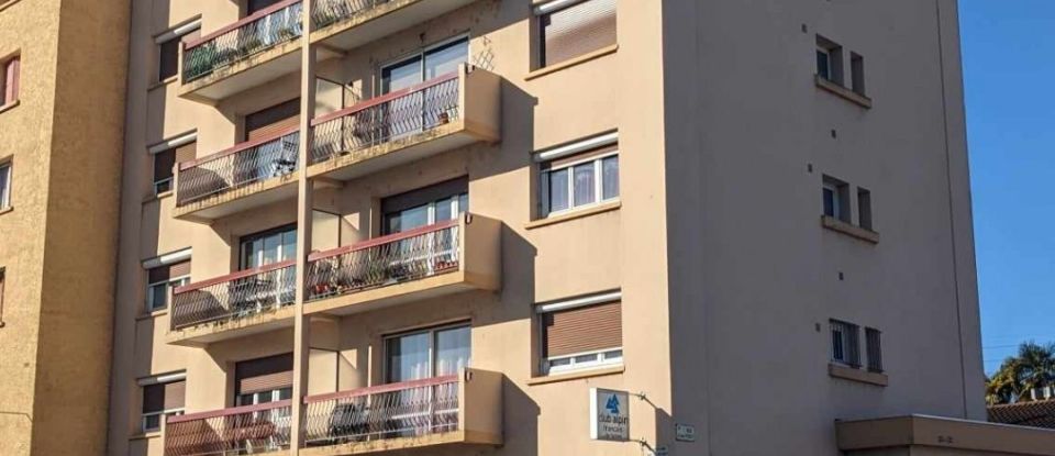 Apartment 3 rooms of 72 m² in Tarbes (65000)