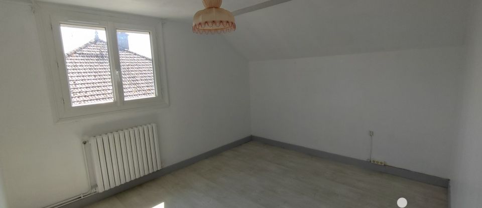 House 4 rooms of 90 m² in Argent-sur-Sauldre (18410)