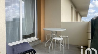 Apartment 2 rooms of 37 m² in Cergy (95000)