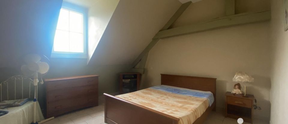 Longere 9 rooms of 220 m² in Courcelles-la-Forêt (72270)