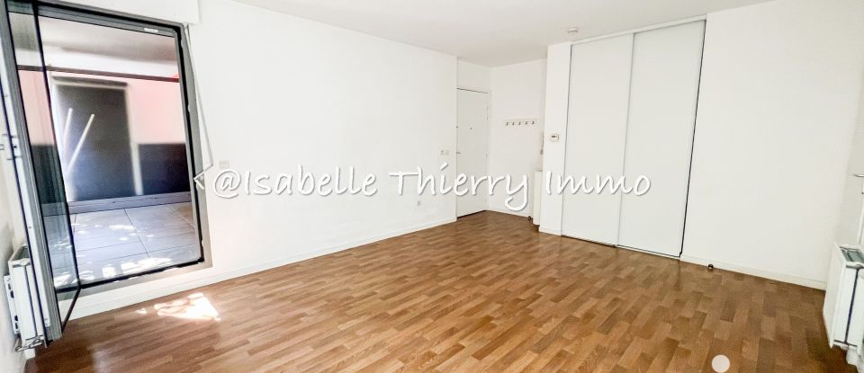 Appartement 3 pièces de 62 m² à Arcueil (94110)