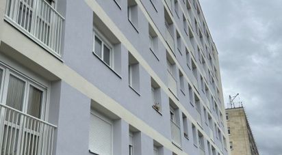 Appartement 2 pièces de 49 m² à Montreuil (93100)