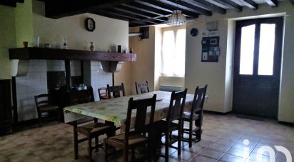 House 9 rooms of 200 m² in Bugnein (64190)