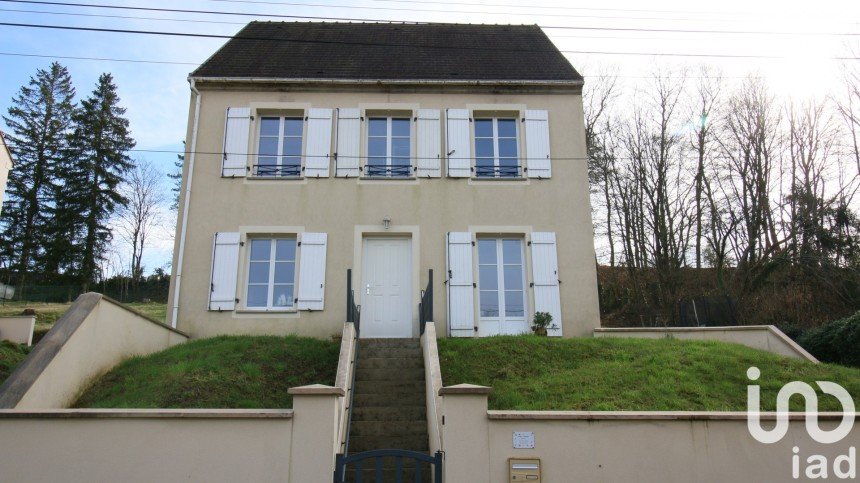 Maison 6 pièces de 124 m² à Crouy-sur-Ourcq (77840)