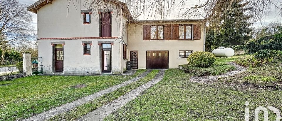 Village house 6 rooms of 122 m² in Vienne-la-Ville (51800)