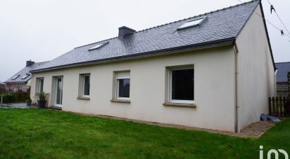 House 7 rooms of 141 m² in Plougoulm (29250)