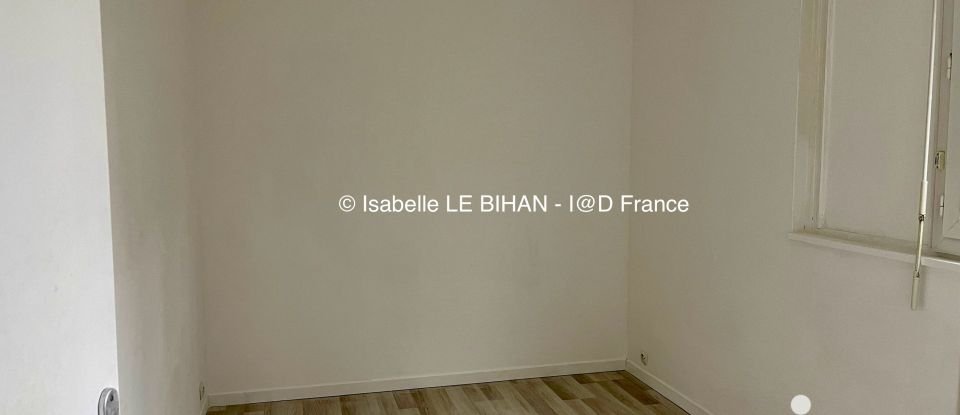 Apartment 5 rooms of 87 m² in Sainte-Geneviève-des-Bois (91700)