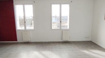 Apartment 1 room of 29 m² in Angerville (91670)