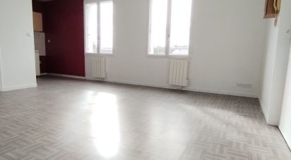 Apartment 1 room of 29 m² in Angerville (91670)