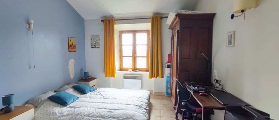 Maison traditionnelle 5 pièces de 111 m² à Vals-les-Bains (07600)