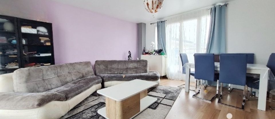 Apartment 4 rooms of 91 m² in Corbeil-Essonnes (91100)