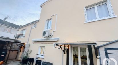 House 5 rooms of 108 m² in Aulnay-sous-Bois (93600)
