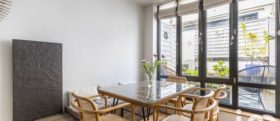 Town house 6 rooms of 133 m² in Paris (75010)